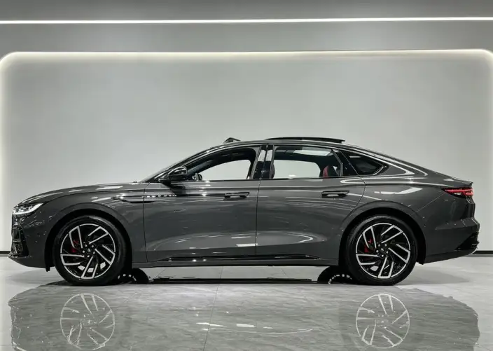 Lincoln Z 2022 Model Facelift i Cool Zunyao Edition – фото 4