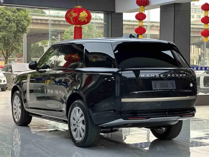 Range Rover 2024 Model 3.0 L6 360PS Shengshi Edition