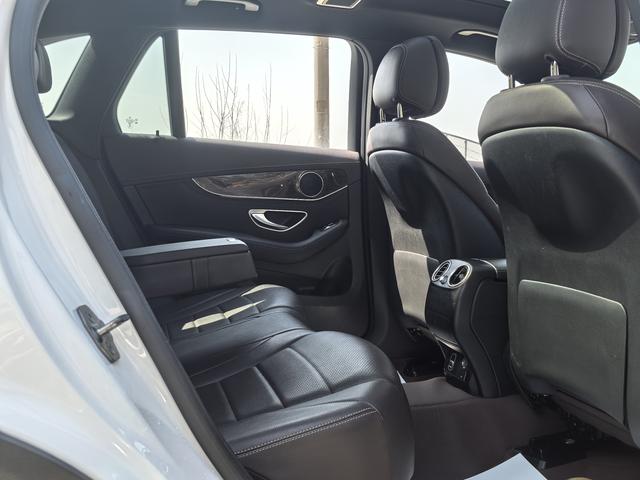 Mercedes-Benz GLC Модель 2019 года GLC 260 L 4MATIC Luxury – фото 8