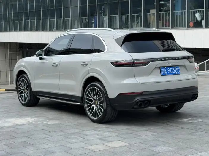 Cayenne 2019 Model Cayenne 3.0T – фото 5