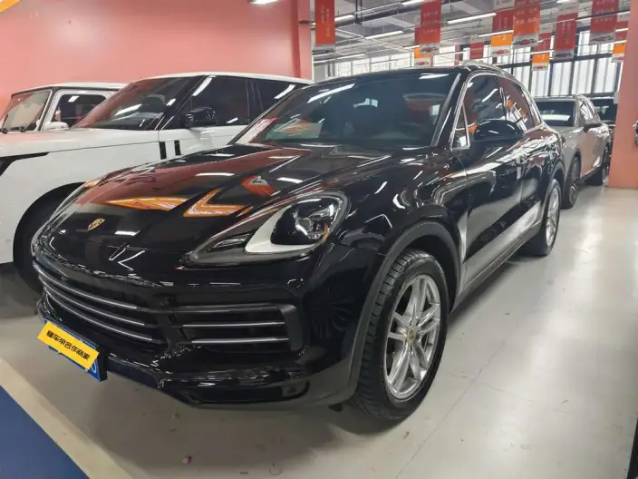 Cayenne 2019 Model Cayenne 3.0T – фото 1