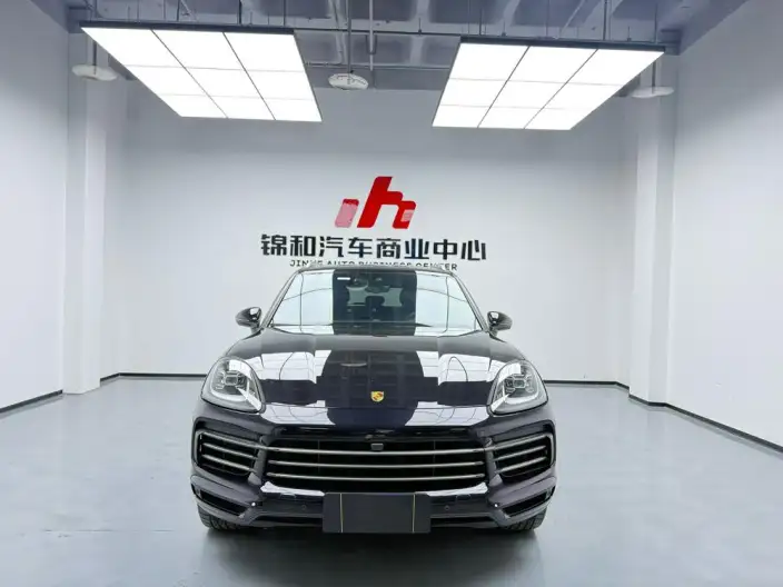 Cayenne 2019 Model Cayenne 3.0T – фото 2