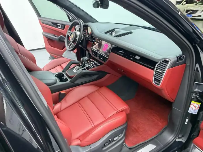Cayenne 2019 Model Cayenne 3.0T – фото 5