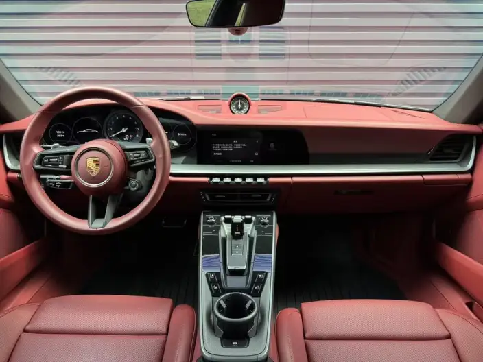 PORSCHE 911 2023 Model Carrera 3.0T – фото 9