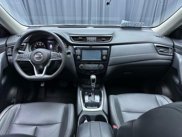 Nissan X-Trail 2017 модификация 2.0L CVT VII seat Com f ort Edition 2WD – фото 9