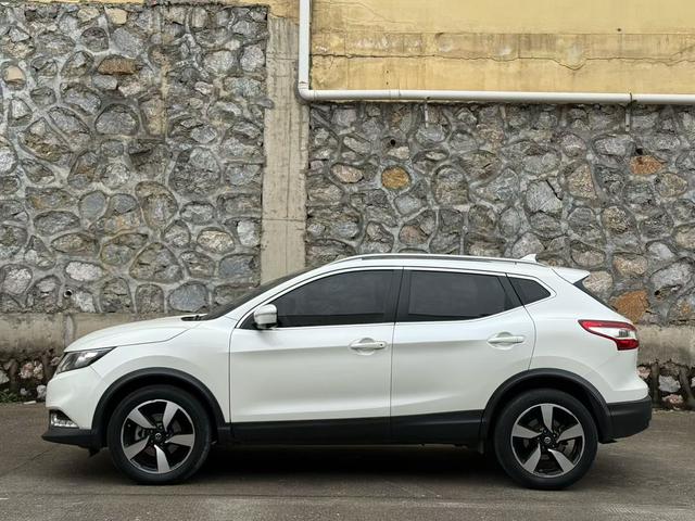 Nissan Qashqai 2017 2.0L CVT Luxury China V – фото 3