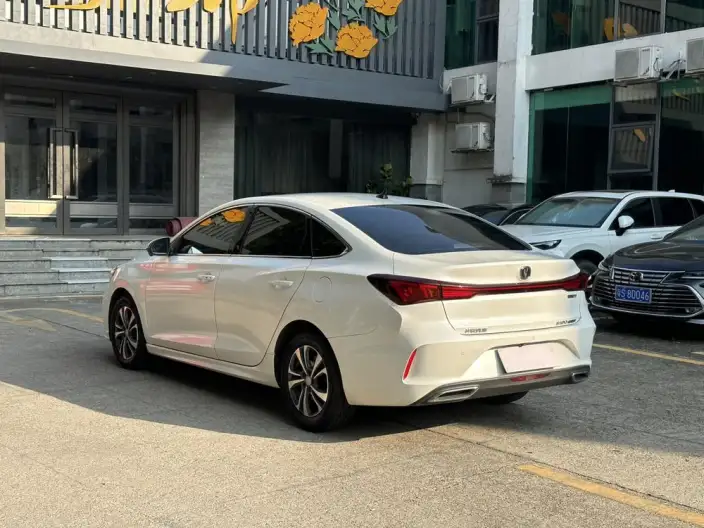 Changan Eado 2023 Model PLUS Changxiang Edition Blue whale NE 1.4T GDI DCT Noble Model – фото 5