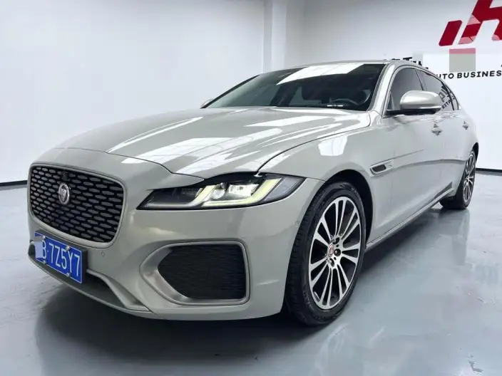 Jaguar XFL 2024 Model 2.0T P250 2WD Exclusive Deluxe Edition
