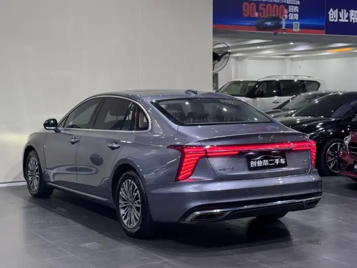 Hongqi H5 2023 Model 1.5T DCT Flag Rhythm Edition – фото 4
