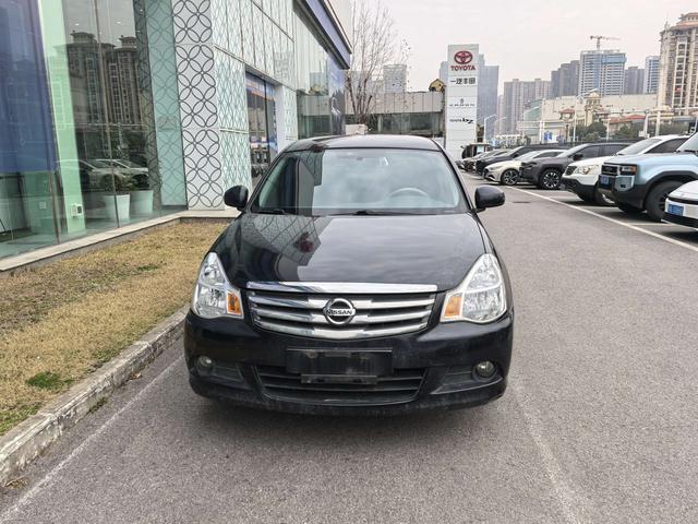 Nissan Sylphy 2012 Classic 1.6XE Manual Comfort – фото 2