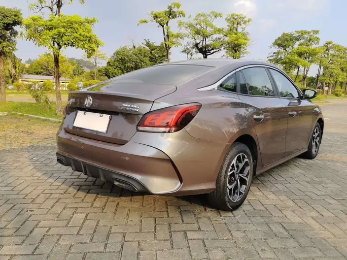 MG5 2022 Model 180DVVT CVT Youth Deluxe Edition – фото 7