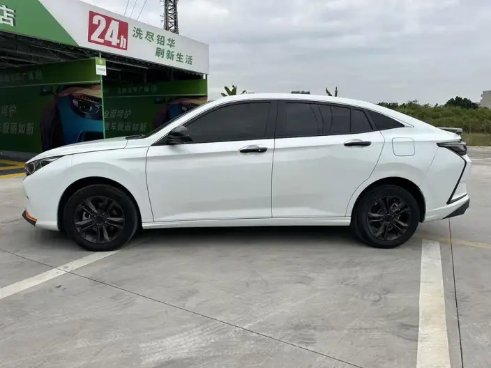 Yixuan 2023 Model Mach Version 1.5L Automatic Honor Edition – фото 4