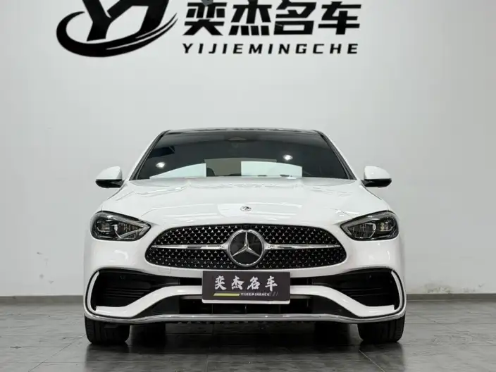 Mercedes-Benz C-Class 2023 Model C 260 L Sports Edition – фото 2