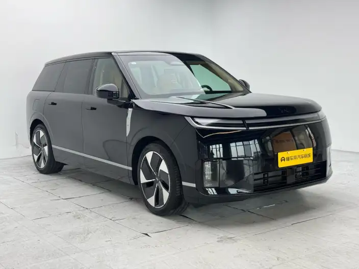 XPENG GX 2026 Model Extended Range 1585 4WD Ultra SE – фото 3