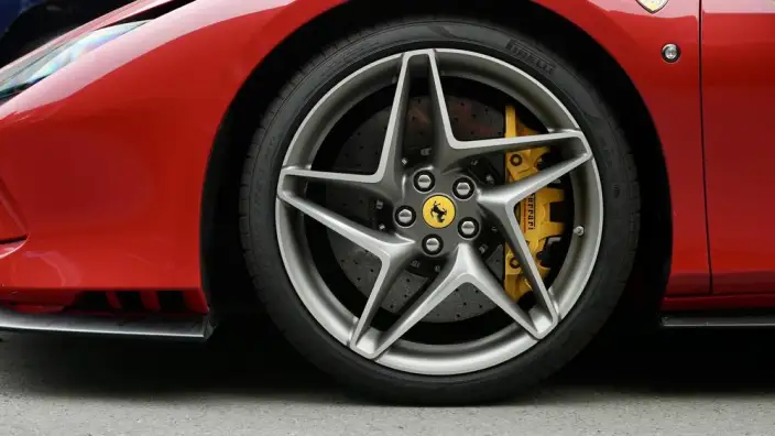 Ferrari F8 2019 Model Tributo 3.9T V8 – фото 3