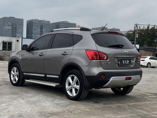 Nissan Qashqai 2012 2.0XV Thunder CVT 2WD – фото 5