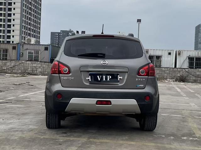 Nissan Qashqai 2012 2.0XV Thunder CVT 2WD – фото 6