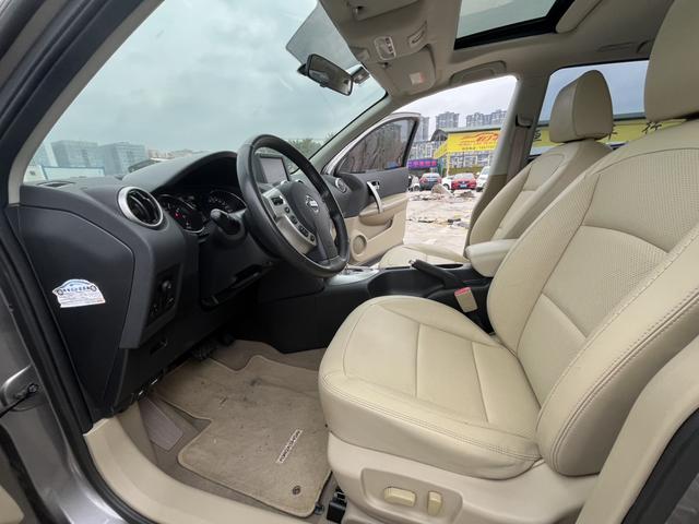 Nissan Qashqai 2012 2.0XV Thunder CVT 2WD – фото 7