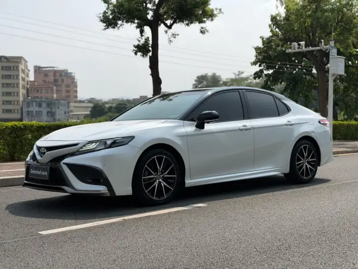 Toyota Camry 2022 Model 2.5S Fengshang Edition – фото 1