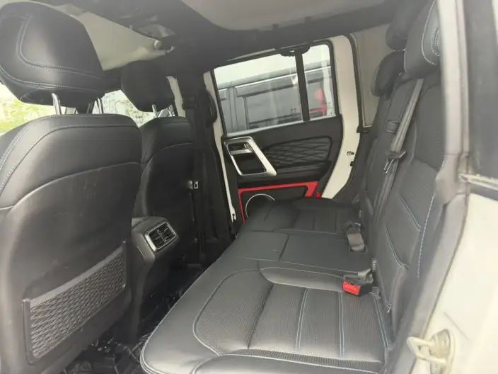 BAIC BJ40 2023 Model 2.0D Automatic 4WD Blade Hero Edition Warrior Model – фото 10