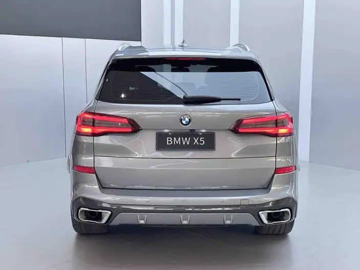 BMW X5 2022 Model Facelift xDrive 40Li Exclusive Model M Sports Set – фото 3