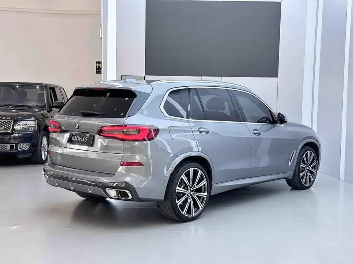 BMW X5 2022 Model Facelift xDrive 40Li Exclusive Model M Sports Set – фото 4