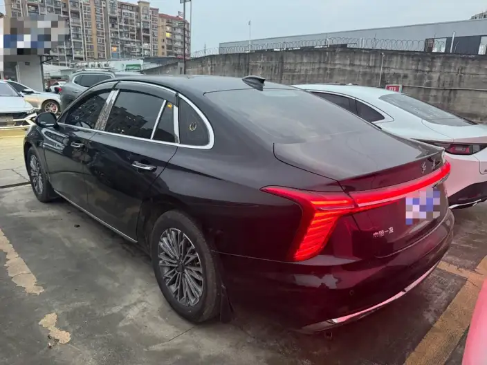 Hongqi H5 2024 Model 1.5T DCT Flag Rhythm Edition – фото 4