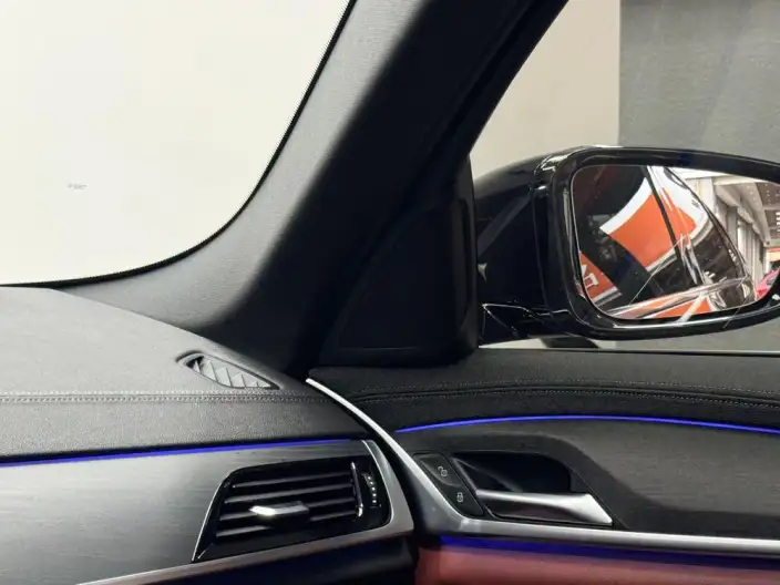 BMW 5 Series 2023 Model 530Li Leading Model M Sports Set – фото 7