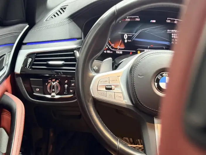 BMW 5 Series 2023 Model 530Li Leading Model M Sports Set – фото 8