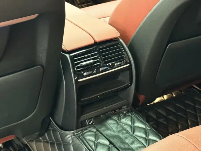 BMW 5 Series 2023 Model 530Li Leading Model M Sports Set – фото 10