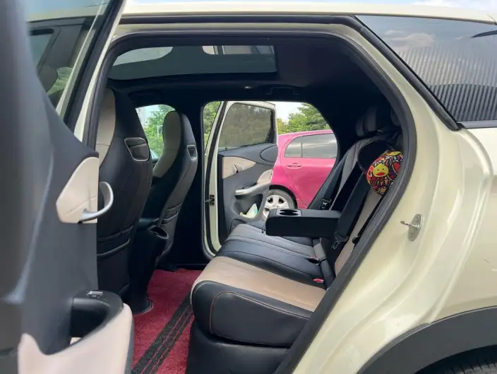 BYD Dolphin 2023 Model Fashion Edition – фото 10