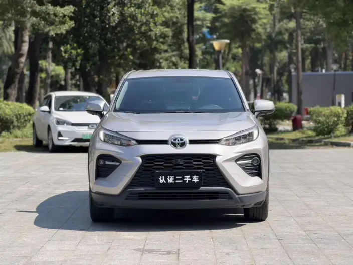 Toyota Wildlander 2022 Model 2.0L 2WD Leading version – фото 2