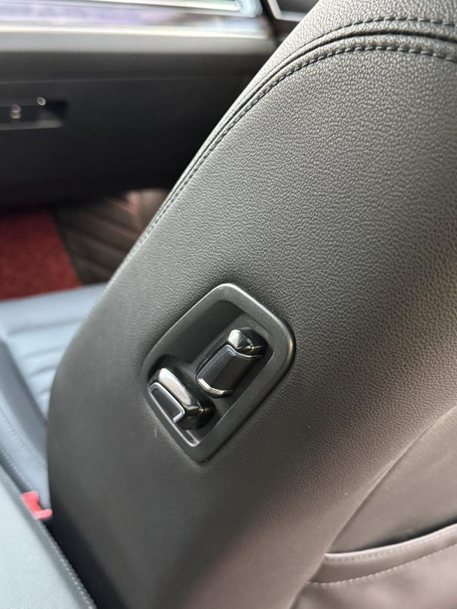 Volkswagen Magotan 2019 330TSI DSG Luxury China VI – фото 12