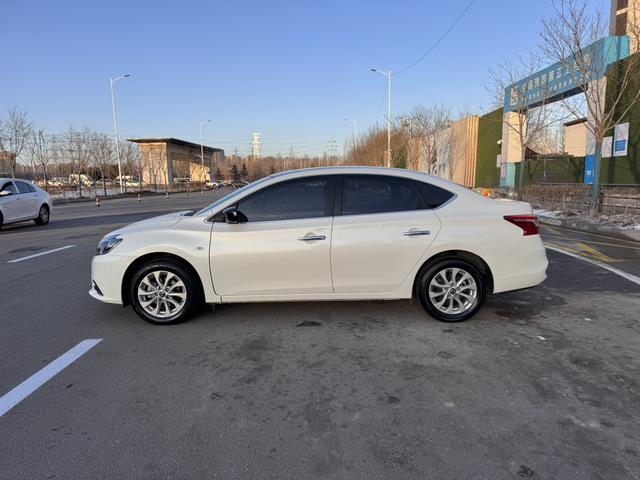 Nissan Sylphy 2021 Classic 1.6 XL CVT Luxury – фото 4