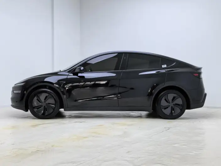Model Y 2026 Model Rear-wheel drive version – фото 4