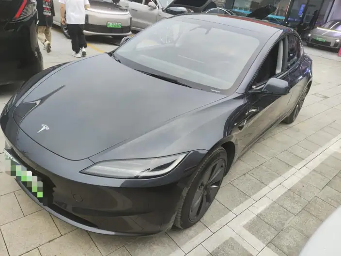 Model 3 2023 Model Rear-wheel drive version – фото 1