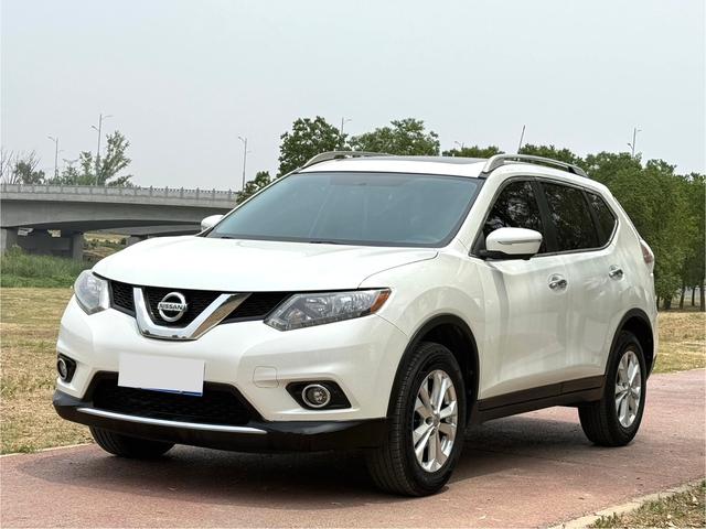 Nissan X-Trail 2015 модификация 2.0L CVT Com f ort MAX Edition 2WD – фото 1