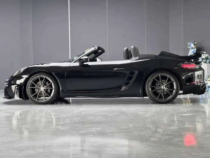 Porsche 718 2019 Model Boxster T – фото 4