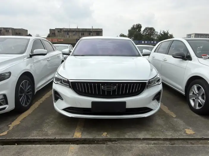 Geely Emgrand 2022 Model No. 4 Gen 1.5L CVT Flagship Model – фото 2