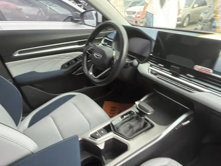 Geely Emgrand 2022 Model No. 4 Gen 1.5L CVT Flagship Model – фото 9