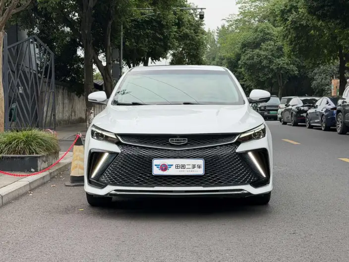 Emgrand L 2022 Model 1.4T CVT Supreme Model – фото 2