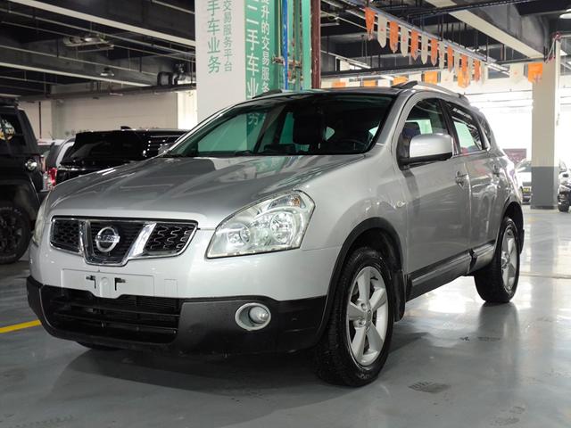 Nissan Qashqai 2011 модификация 2.0XV Lei CVT 2WD – фото 1