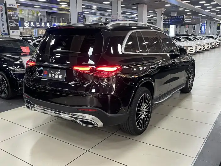 Mercedes-Benz GLC 2024 Model GLC 300 L 4MATIC Luxury Model 5 seat – фото 6