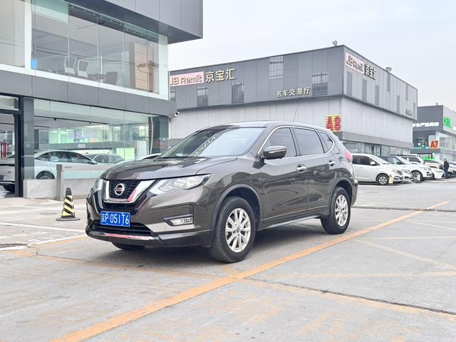 Nissan X-Trail Модель 2019 года 2.0L CVT Smart Connect VII seat Com f ort Edition 2WD – фото 1