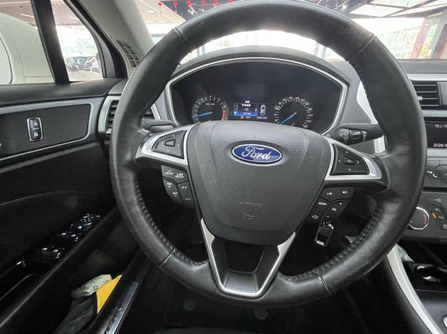 Ford Mondeo 2013 1.5L GTDi180 Fashion – фото 6