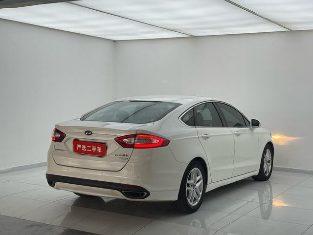 Ford Mondeo 2013 1.5L GTDi180 Fashion – фото 8