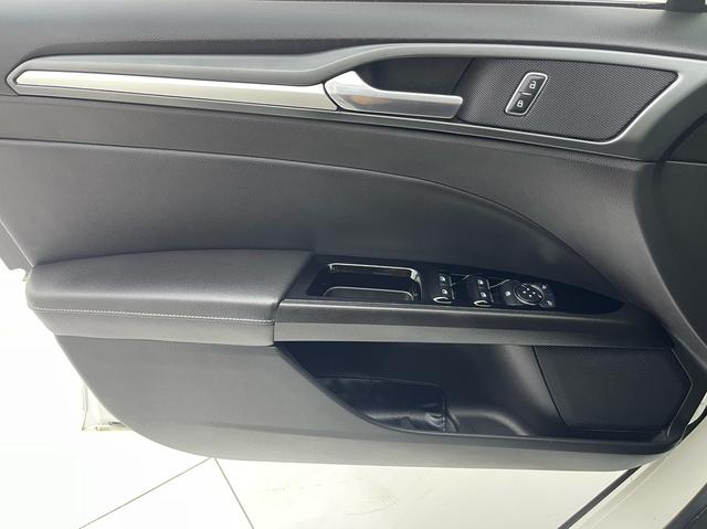 Ford Mondeo 2013 1.5L GTDi180 Fashion – фото 16