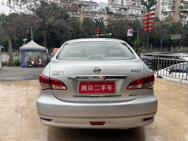 Nissan Sylphy 2012 Classic 1.6XE Manual Comfort – фото 13