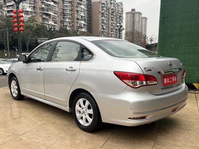 Nissan Sylphy 2012 Classic 1.6XE Manual Comfort – фото 14