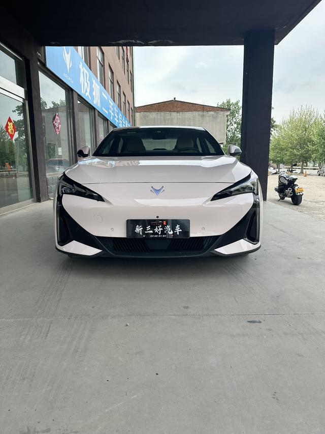 Arc f ox α-S 5 2024 708MAX 200kW
